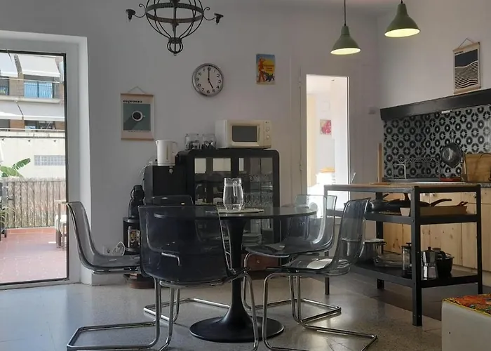 Mediterranien Terrace Daire